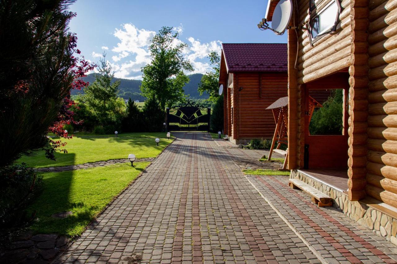 Gorodok Villa Мигово Екстериор снимка