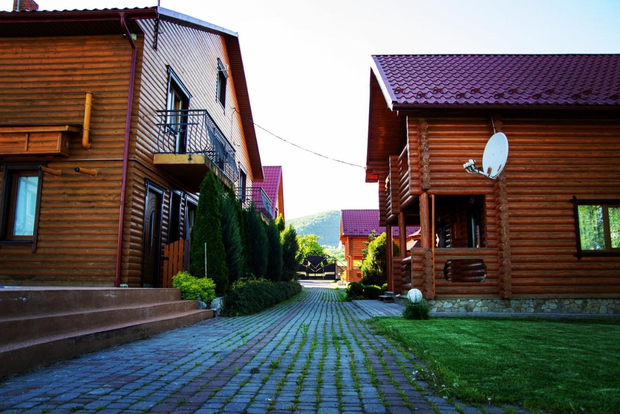Gorodok Villa Мигово Екстериор снимка